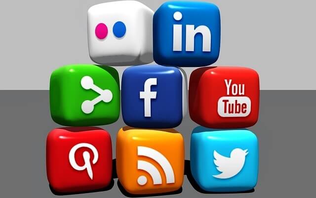 top ten social media sites